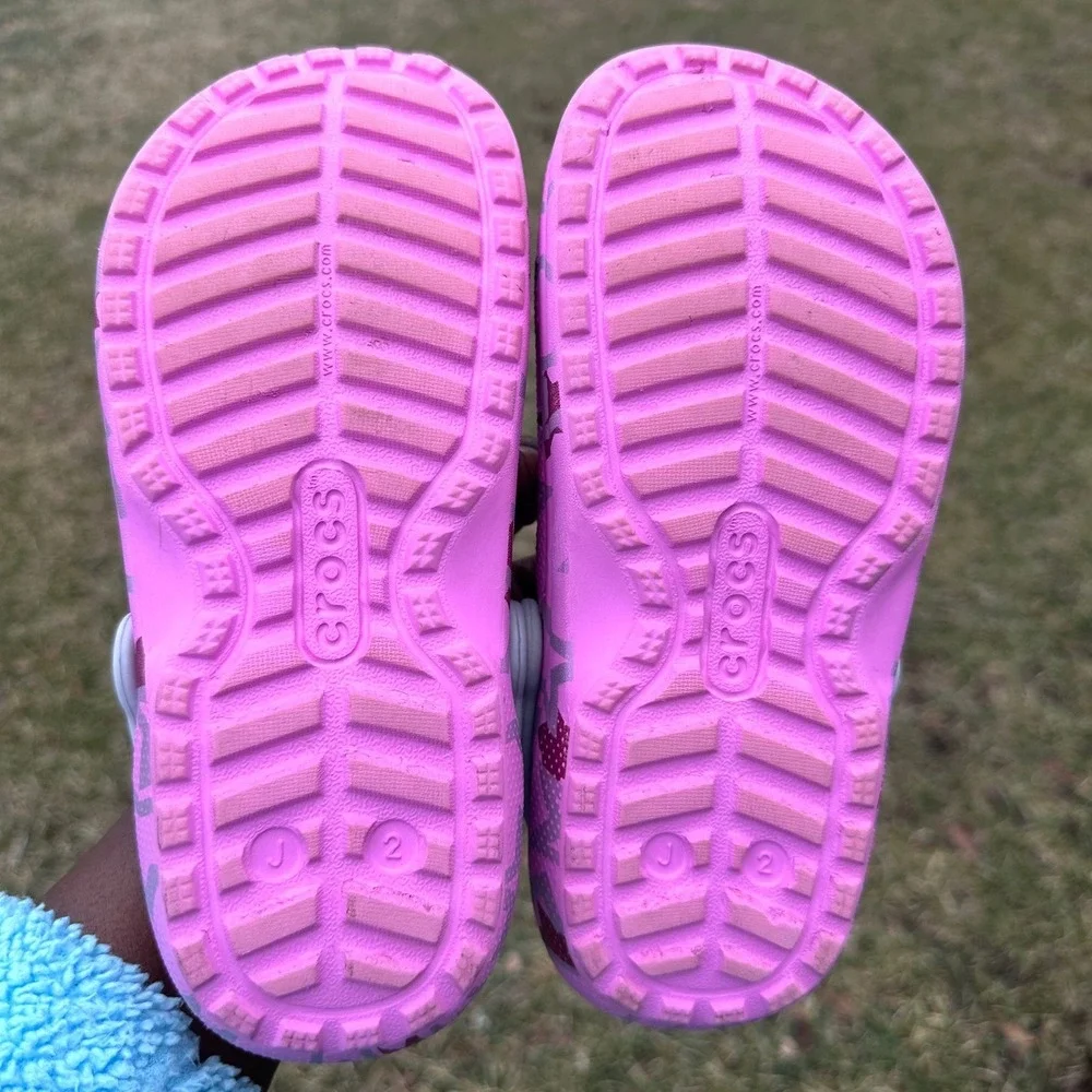 Crocs Kids Classic Lined Disco Dance Party Clogs Size J 2 Pink Sandals‎